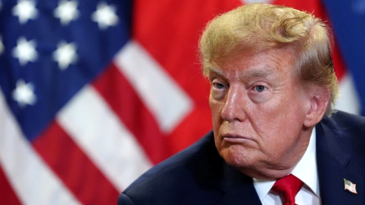Trump creates the ideal environment for shift in November.