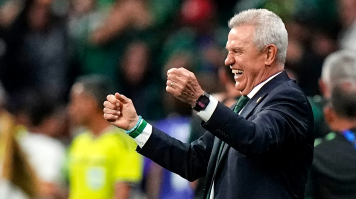 Aguirre and Javier Aguirre arrive in Spain