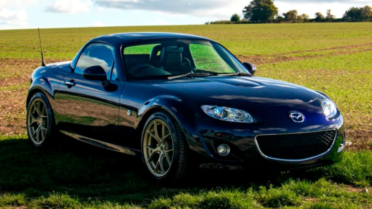 Mazda Miata NC receives a V6 and becomes a brutal sports car