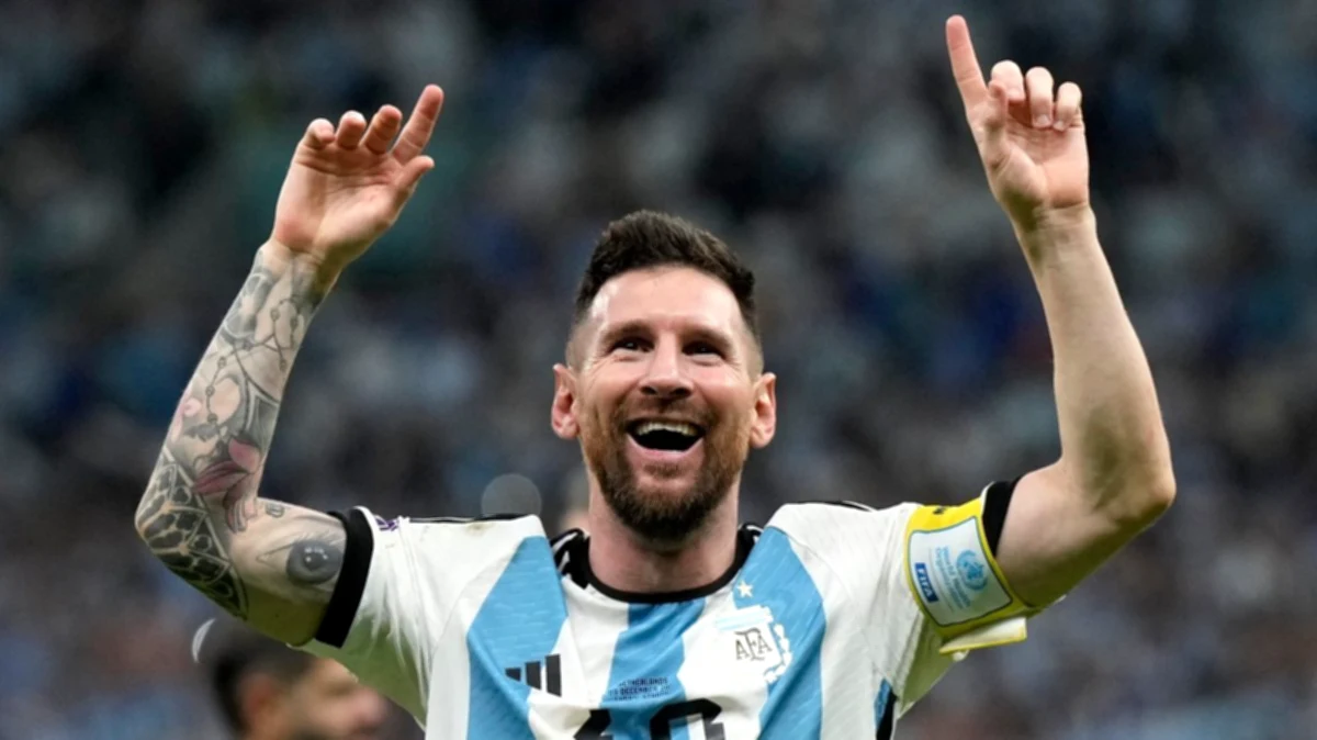 Messi is referred to as the Ballond'Or win by Antonio Mohamed.