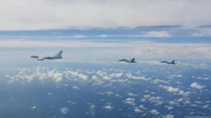 China begins large military maneuvers around Taiwan amid tensions with the US