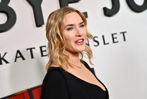 Kate Winslet talks about her first intimate experiences with women: 'It was a stage of curiosity'