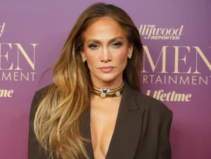 Jennifer Lopez jokes about her love life and Ben Affleck on her return to Las Vegas