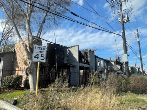 Texas woman started fire at apartment complex after burning boyfriend's clothes
