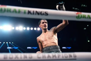 Brandon Figueroa was crowned with a brutal knockout in the last second