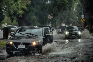 Winter storm causes chaos on the streets of Los Angeles