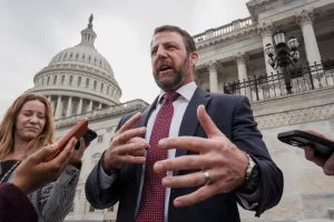 Markwayne Mullin confronts Senate Democrats as criticism grows over ICE actions