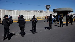 What is the Sinaloa prison like where a fight between inmates left 7 dead?