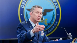 Top US military chief visits Venezuela for the first time