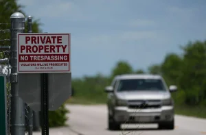 Alarm in Arizona: ICE center would operate in front of a warehouse with massive chemical risk