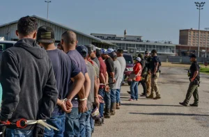 Mexico estimates that 14 thousand nationals remain detained in ICE centers