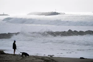 NWS warns of high surf in Southern California