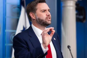 Although Trump and Cuba maintain diplomatic contacts, JD Vance issues a warning to Havana