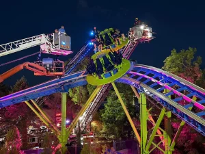 15 people, including children, were trapped for more than three hours in a mechanical attraction in New York