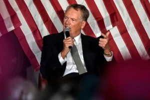 The Pentagon, after a year, announces a new Defense Policy Board headed by Robert Lighthizer