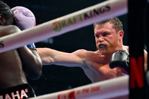 Canelo �lvarez �burys� his last defeat and says he is not worried about his ego