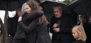 Phases of mourning: how to understand the process and begin to overcome it