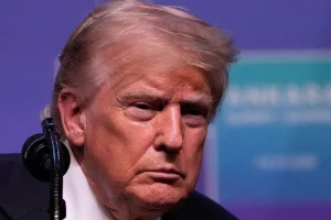 Donald Trump orders to bomb Iran at �never seen levels� if he is assassinated