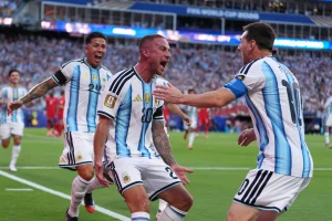 Argentina suffers, but qualifies for the semifinals after eliminating Switzerland