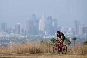 Extreme heat affects Southern California with temperatures above 100�F