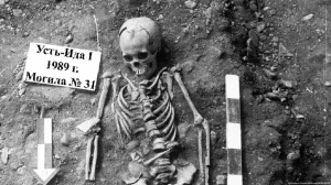 They warn that the plague is not an eradicated disease and continues to kill, even in the United States.