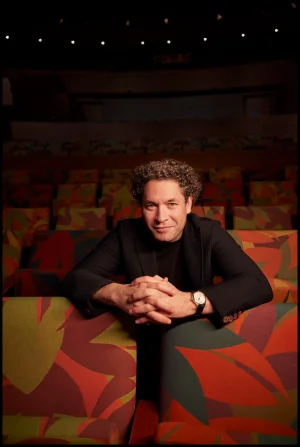 Gustavo Dudamel says goodbye to Los Angeles thinking about Venezuela