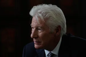 Richard Gere defines Donald Trump as a being with a damaged personality and horrible childhood