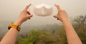 Health risks from smoke from nearly 3,500 wildfires in Canada and northern Minnesota