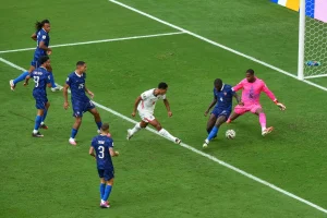 England takes bronze in a goal festival against Mbapp's France