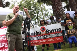 Activists urge Los Angeles communities to mobilize against ICE
