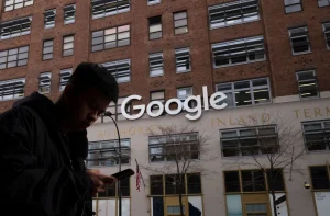 Google removes reviews of ICE detention centers and deletes immigrant testimonials