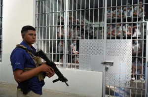 Venezuelans sue ICE contractors for sending them to prison in El Salvador and suffering torture
