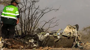 13 people die in Peru when a tourist plane crashes near the Nazca Lines