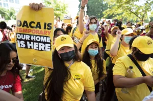 Activists demand the return of a deported Mexican woman despite having DACA protection