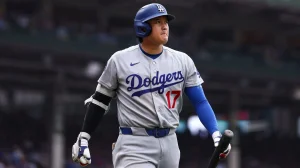 Dodgers react late and fall 7-6 against Cubs, who complete the sweep of the champion