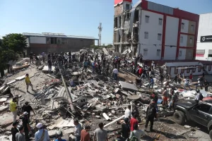 Colombia issues �declaration of emergency� due to the 7.4 magnitude earthquake that has already left more than 100 dead 