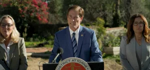 Eaton Fire Victims Alerted About Unlicensed Contractors